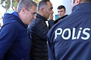 Ersun Yanal'a büyük şok!