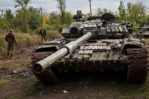 Rusya, Ukrayna'da 3.000 tank kaybettikten sonra eski tankları yeniliyor